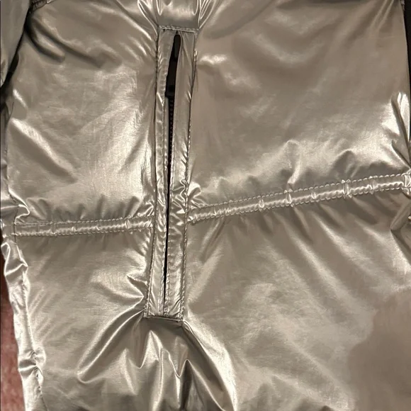 Zara Silver Women's cropped Puffer Jacket - Picture 3 of 8